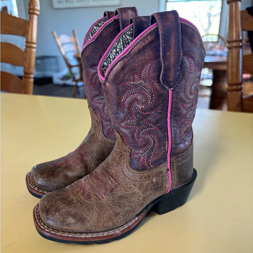 Girls Dan Post Boots size 8